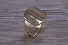 Load image into Gallery viewer, Gold Signet Ring, Suitable for Ladies and Gents