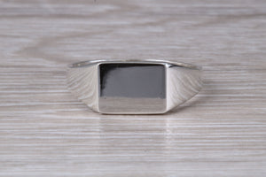 Unisex Signet Ring in Sterling Silver