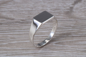 Unisex Signet Ring in Sterling Silver