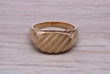 Load image into Gallery viewer, Large Patterned Yellow Gold Signet Ring