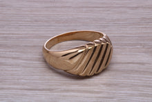 Load image into Gallery viewer, Large Patterned Yellow Gold Signet Ring