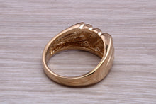 Load image into Gallery viewer, Large Patterned Yellow Gold Signet Ring