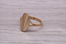 Load image into Gallery viewer, Yellow Gold Signet Ring