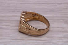 Load image into Gallery viewer, Large Patterned Yellow Gold Signet Ring