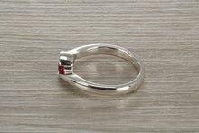 Load image into Gallery viewer, Natural Round cut Ruby set Chunky Twist Ring