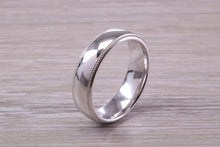 Load image into Gallery viewer, Gents 6 mm Wide Patterned White Gold Band