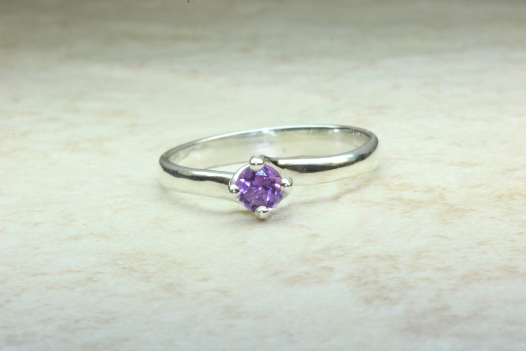 Silver Ring set with Natural Amethyst.February birthstone,Pisces Zodiac Gemstone.Perfect 16th,18th,21st birthday or Anniversary Gift.