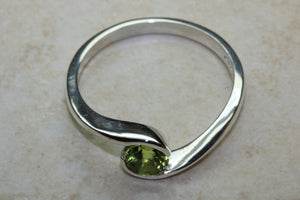 Natural Peridot Gemstone Ring.Sterling Silver Peridot.Perfect 16th,18th,21st birthday or Anniversary Gift.Promise Ring,Dress,Statement Ring.