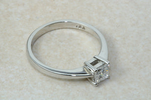 Princess cut Diamond Solitaire, Perfected in Platinum