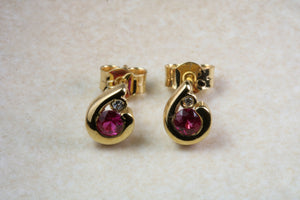 Natural Burmese Ruby Stud Earrings. 18ct Yellow Gold Burma Rubies and Natural Diamonds Set Earrings. Ruby Anniversary Or Christmas Gift