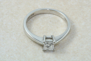 Princess cut Diamond Solitaire, Perfected in Platinum