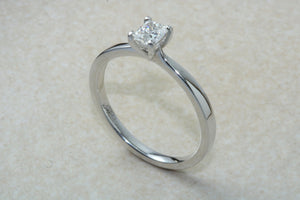 Princess cut Diamond Solitaire