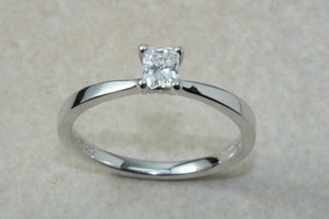 Princess cut Diamond Solitaire