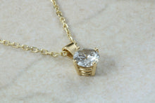 Load image into Gallery viewer, Elegant Half carat Diamond Solitaire Necklace