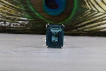 Load image into Gallery viewer, Large 14ct London Blue Topaz set White Gold Ring