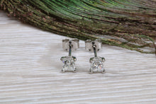 Load image into Gallery viewer, Elegant Princess cut Diamond Platinum Solitaire Stud Earrings