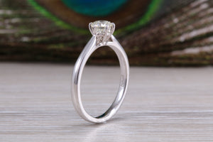 Simple and Elegant Diamond set 18ct White Gold Solitaire