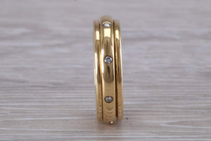 Diamond set Spinning Band in 18ct Yellow Gold