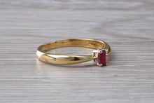 Load image into Gallery viewer, Petite and Simple Ruby set 18ct Gold Solitaire