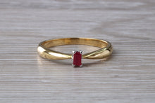 Load image into Gallery viewer, Petite and Simple Ruby set 18ct Gold Solitaire