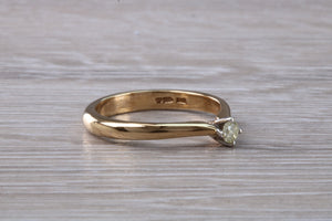 Dainty Diamond set Yellow Gold Solitaire