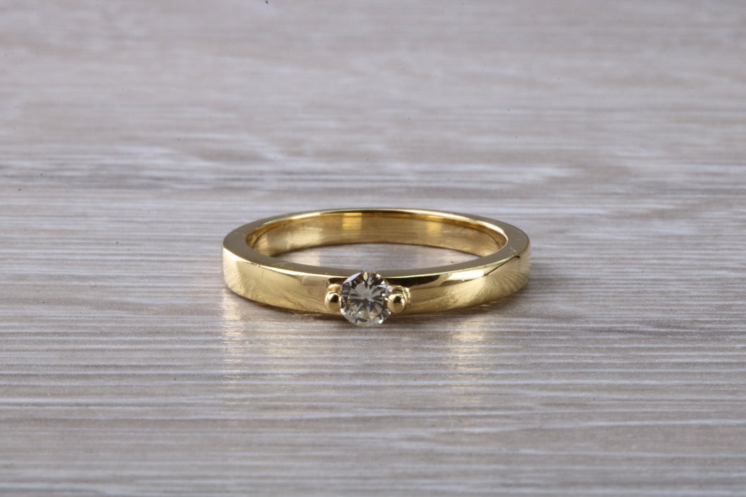 Diamond set 18ct Yellow Gold Band