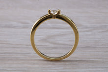 Load image into Gallery viewer, Diamond set 18ct Yellow Gold Band