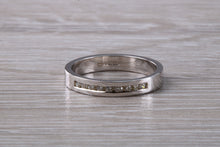 Load image into Gallery viewer, Traditional Round cut Diamond set White Gold Band