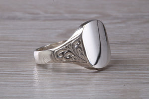 Family Crest Engraved Large Chunky Patterned Signet Ring in Sterling Silver