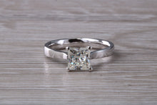 Load image into Gallery viewer, 1.25 carat Princess cut Moissanite Diamond Solitaire