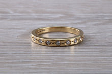 Load image into Gallery viewer, Round cut Diamond set 18ct Gold Band