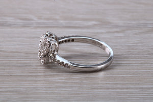 Diamond set 18ct White Gold Ring