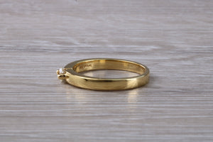 Diamond set 18ct Yellow Gold Band