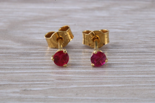 Natural Burmese Ruby set 18ct Yellow Gold Earrings