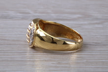 Load image into Gallery viewer, Beautiful 5 row Diamond set 18ct Yellow Gold Ring