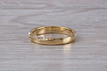 Load image into Gallery viewer, Crossover Diamond set 18ct Yellow Gold Band