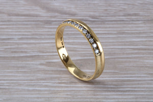 Edge set Diamond 18ct Yellow Gold Wedding Band