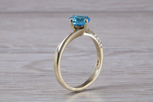 7 mm Round Aquamarine and Diamond set Yellow Gold Ring, British Hallmarked