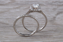 Load image into Gallery viewer, One carat Diamond set Platinum Bridal Rings