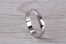 Load image into Gallery viewer, 4 mm wide Crossover Diamond set Band