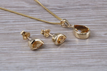 Load image into Gallery viewer, Tear Drop cut Citrine Earrings and Matching Necklace set in Yellow Gold