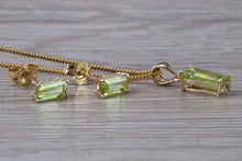 Load image into Gallery viewer, Baguette cut Peridot Earrings and Matching Necklace set in Yellow Gold