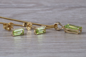 Baguette cut Peridot Earrings and Matching Necklace set in Yellow Gold