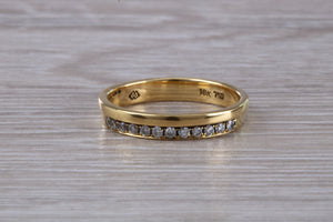 Edge set Diamond 18ct Yellow Gold Wedding Band