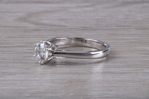 Tulip Flower Solitaire, Certified Round cut Diamond