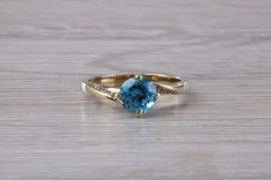 7 mm Round Aquamarine and Diamond set Yellow Gold Ring, British Hallmarked