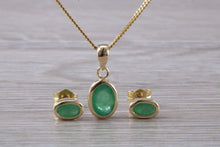 Load image into Gallery viewer, Oval cut Emerald Earrings with Matching Necklace