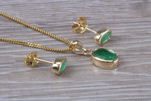 Load image into Gallery viewer, Oval cut Emerald Earrings with Matching Necklace