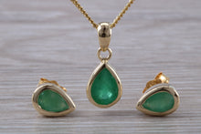 Load image into Gallery viewer, Pear Drop cut Emerald Earrings with Matching Necklace