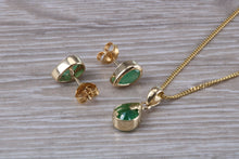 Load image into Gallery viewer, Pear Drop cut Emerald Earrings with Matching Necklace